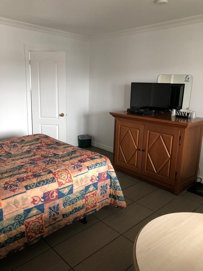 Motel ガティノー エクステリア 写真